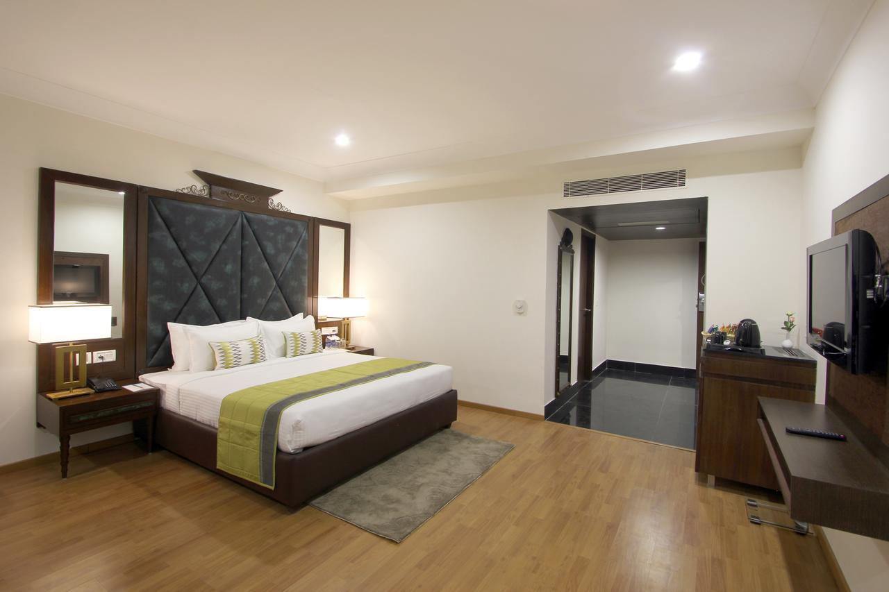 Hotel Comfotel Hajdarabad Zewnętrze zdjęcie