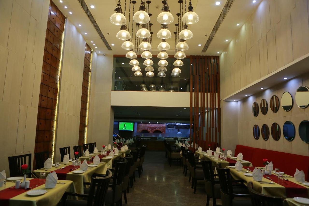 Hotel Comfotel Hajdarabad Zewnętrze zdjęcie