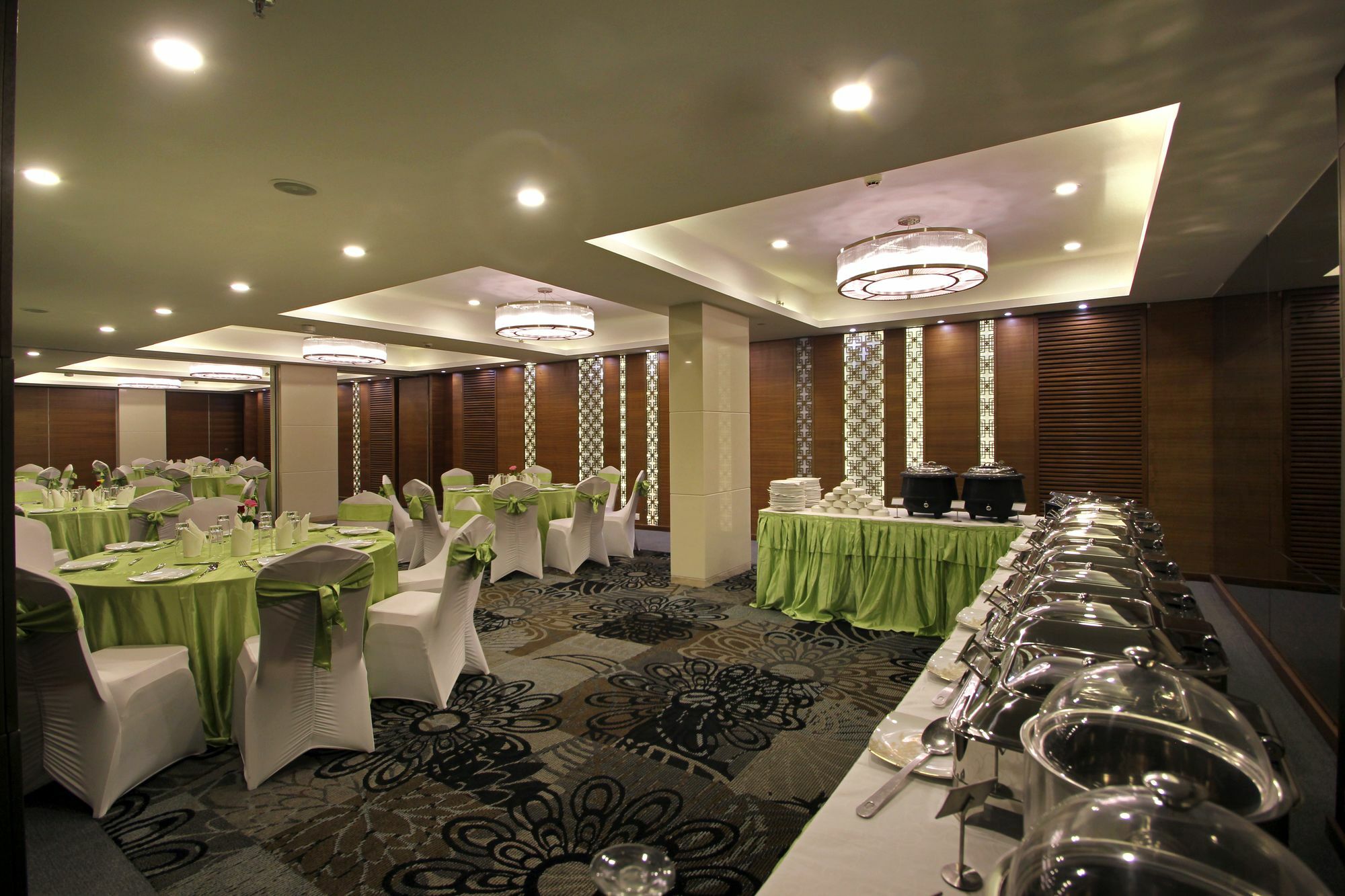 Hotel Comfotel Hajdarabad Zewnętrze zdjęcie