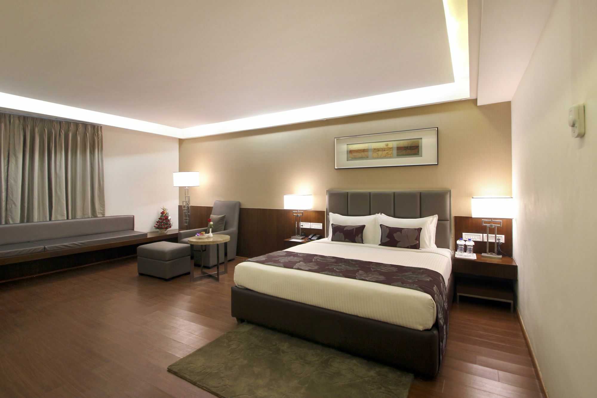 Hotel Comfotel Hajdarabad Zewnętrze zdjęcie